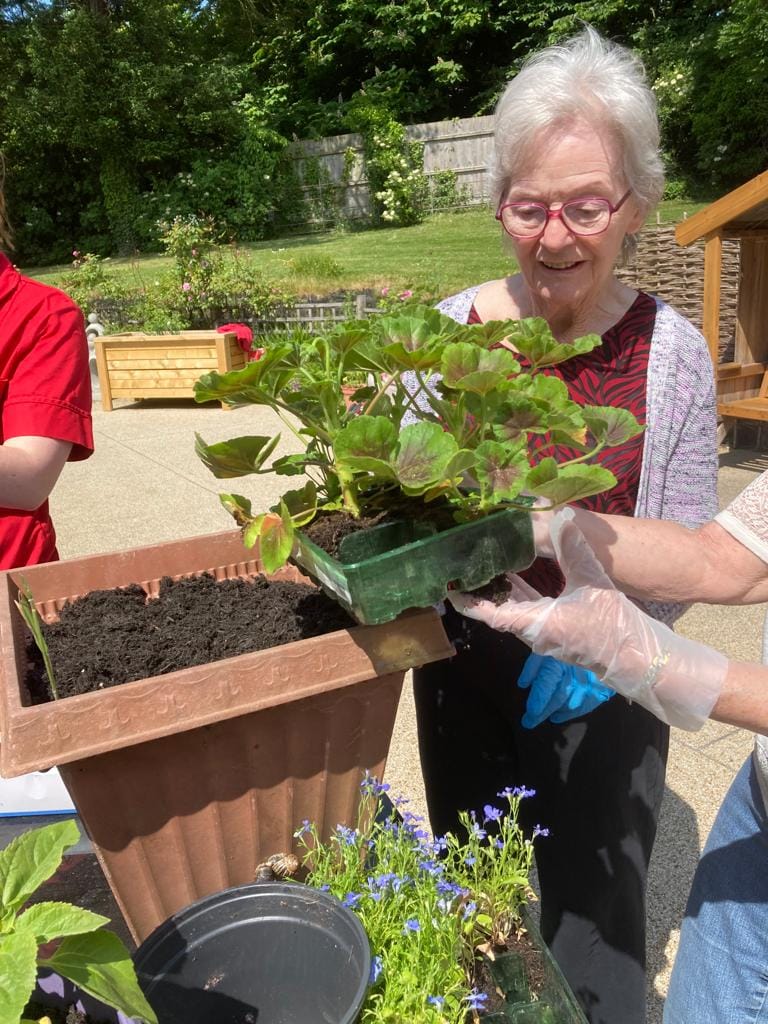 Residents put their green fingers to the test with ‘The Garden Project’